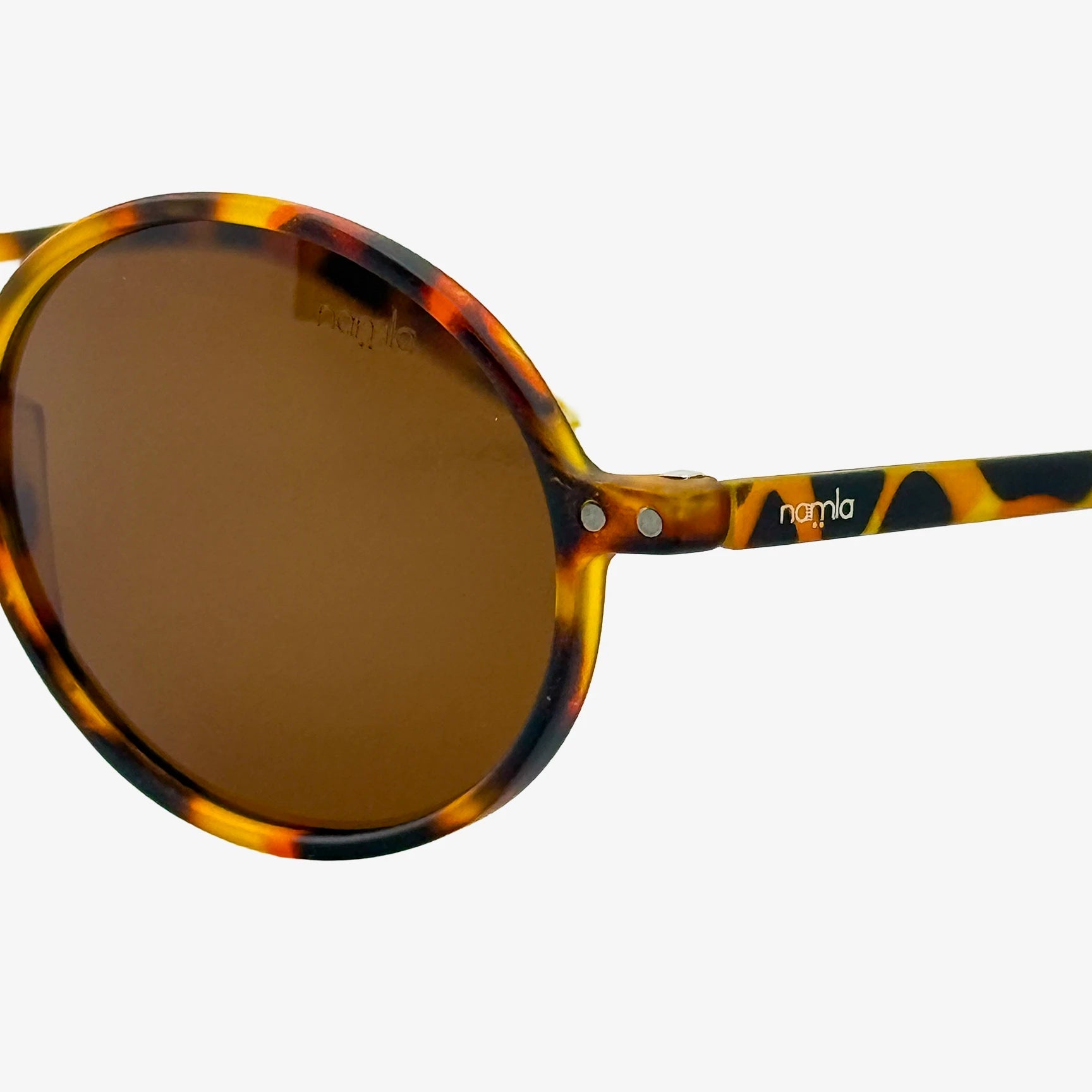 Óculos de sol oval polarizado NMLH26